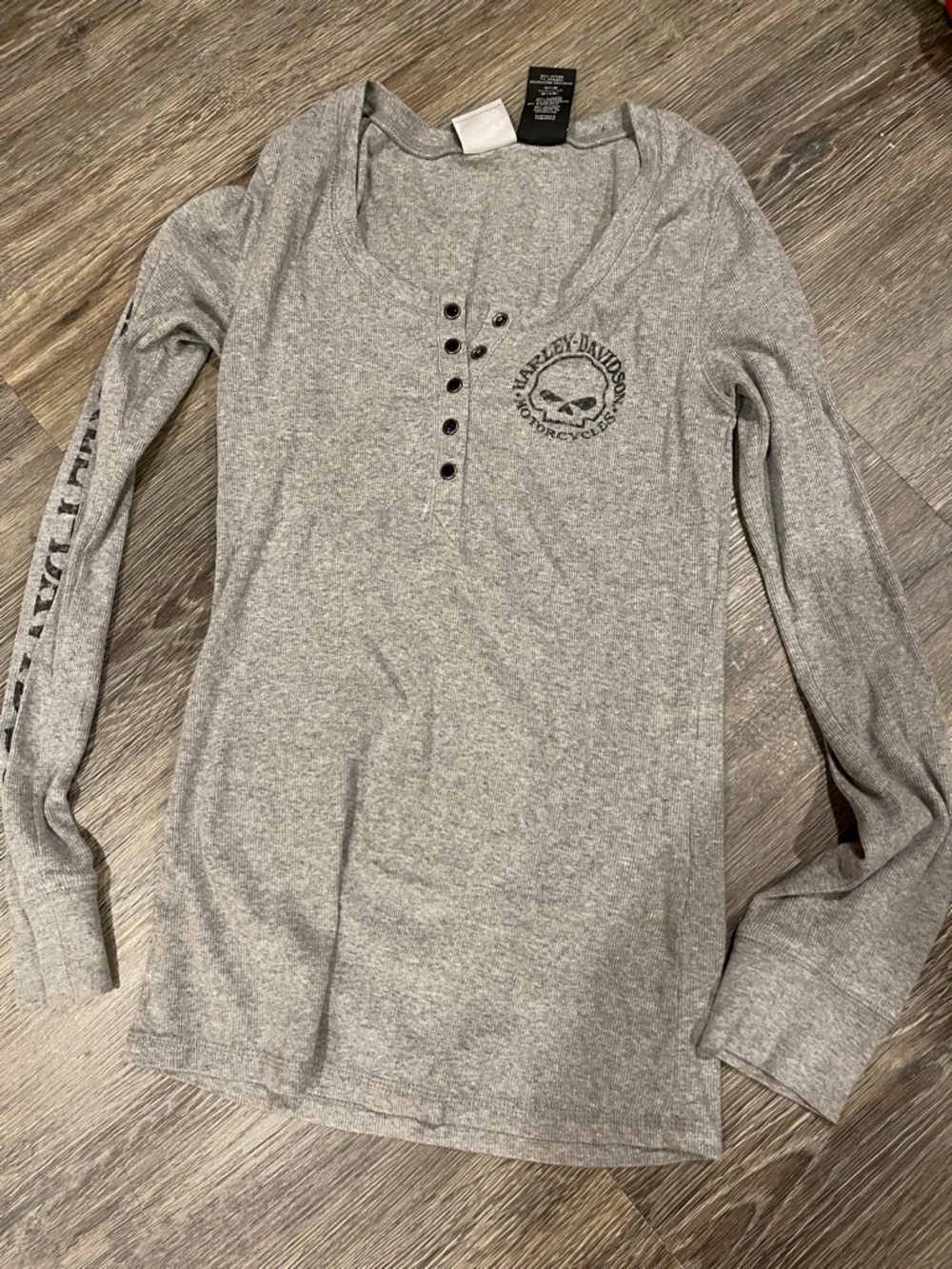 Harley-Davidson Heather Gray Long Sleeve Henley with Skull Emblem